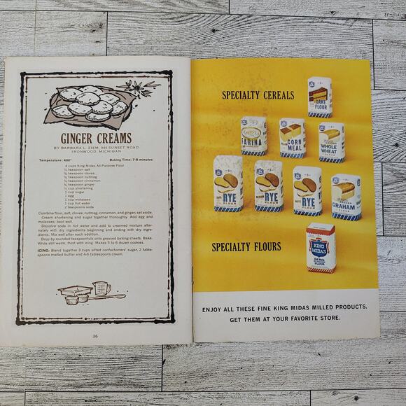 King Midas Baking Queens Favorite Recipes Cookbook Booklet 1960s VERY GOOD - Picture 7 of 12
